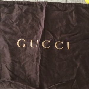 Gucci dust bag size large